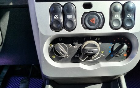 Renault Logan I, 2012 год, 310 000 рублей, 11 фотография