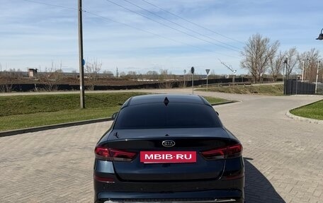 KIA Optima IV, 2019 год, 2 440 000 рублей, 10 фотография