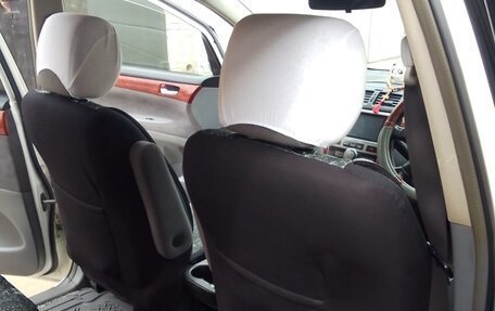 Toyota Ipsum II, 2001 год, 800 000 рублей, 15 фотография