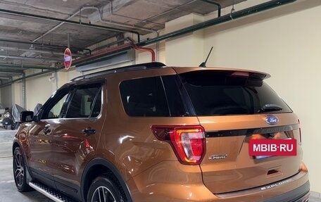 Ford Explorer VI, 2016 год, 3 940 000 рублей, 7 фотография