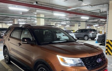 Ford Explorer VI, 2016 год, 3 940 000 рублей, 4 фотография