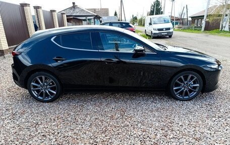 Mazda 3, 2020 год, 1 720 000 рублей, 2 фотография