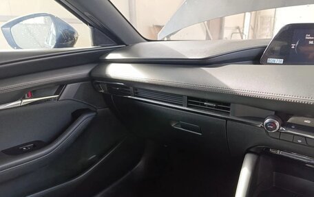 Mazda 3, 2020 год, 1 720 000 рублей, 11 фотография