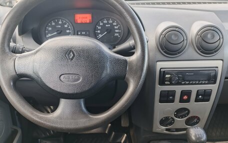 Renault Logan I, 2006 год, 140 000 рублей, 9 фотография