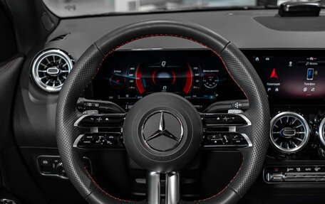 Mercedes-Benz GLA, 2024 год, 6 500 000 рублей, 13 фотография