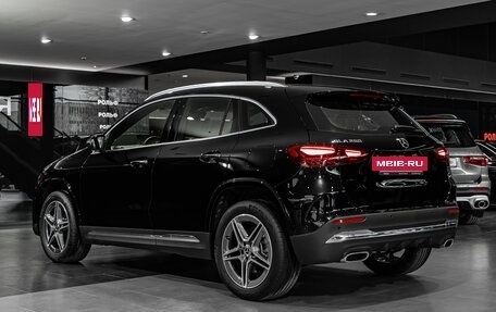 Mercedes-Benz GLA, 2024 год, 6 500 000 рублей, 6 фотография