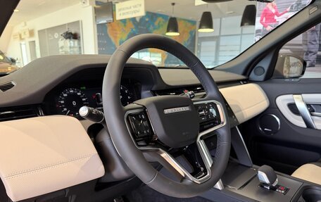 Land Rover Discovery Sport I рестайлинг, 2024 год, 6 300 000 рублей, 16 фотография