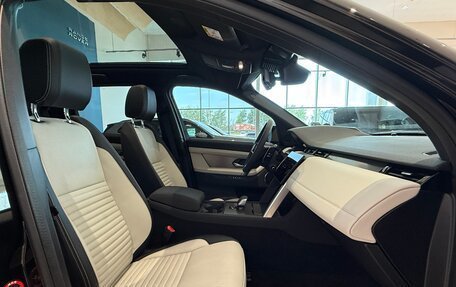 Land Rover Discovery Sport I рестайлинг, 2024 год, 6 300 000 рублей, 29 фотография
