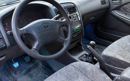 Toyota Avensis III рестайлинг, 1998 год, 130 000 рублей, 9 фотография