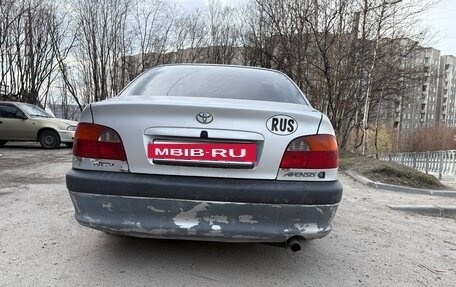 Toyota Avensis III рестайлинг, 1998 год, 130 000 рублей, 6 фотография