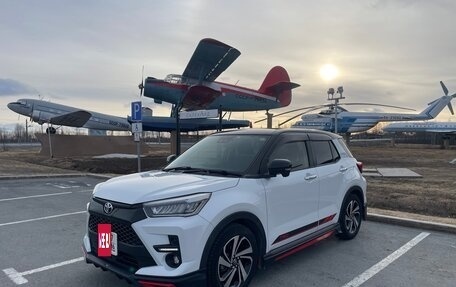 Toyota Raize I, 2020 год, 2 200 000 рублей, 3 фотография