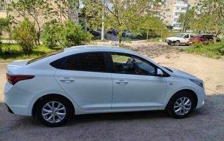Hyundai Solaris II рестайлинг, 2020 год, 1 700 000 рублей, 5 фотография