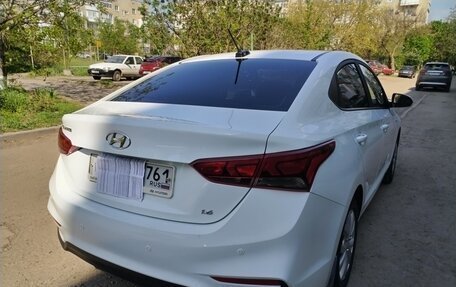 Hyundai Solaris II рестайлинг, 2020 год, 1 700 000 рублей, 6 фотография
