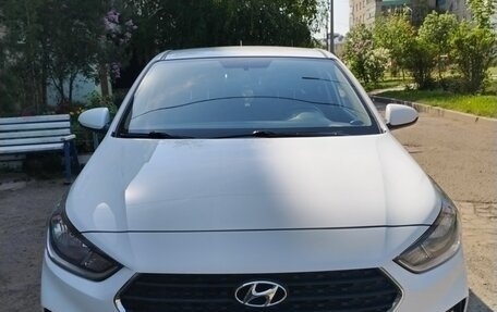 Hyundai Solaris II рестайлинг, 2020 год, 1 700 000 рублей, 9 фотография