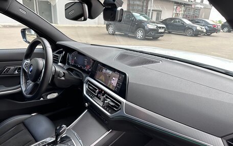 BMW 3 серия, 2020 год, 3 790 000 рублей, 11 фотография