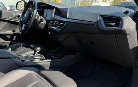 BMW 2 серия F44, 2019 год, 2 800 000 рублей, 11 фотография