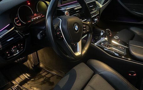 BMW 5 серия, 2019 год, 2 600 000 рублей, 10 фотография