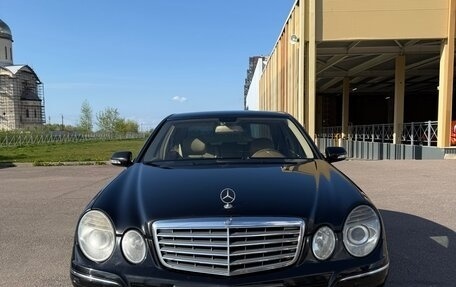 Mercedes-Benz E-Класс, 2008 год, 700 000 рублей, 3 фотография
