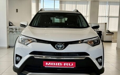 Toyota RAV4, 2018 год, 2 699 000 рублей, 2 фотография