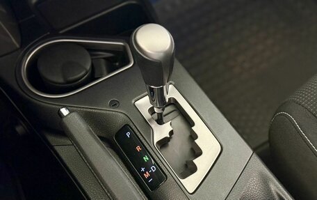 Toyota RAV4, 2018 год, 2 699 000 рублей, 21 фотография