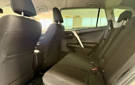 Toyota RAV4, 2018 год, 2 699 000 рублей, 28 фотография