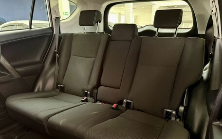 Toyota RAV4, 2018 год, 2 699 000 рублей, 29 фотография