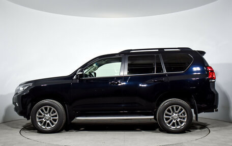 Toyota Land Cruiser Prado 150 рестайлинг 2, 2019 год, 5 450 000 рублей, 8 фотография