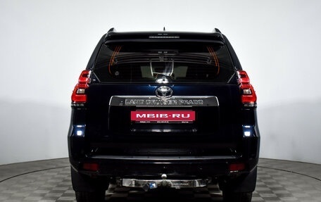 Toyota Land Cruiser Prado 150 рестайлинг 2, 2019 год, 5 450 000 рублей, 6 фотография