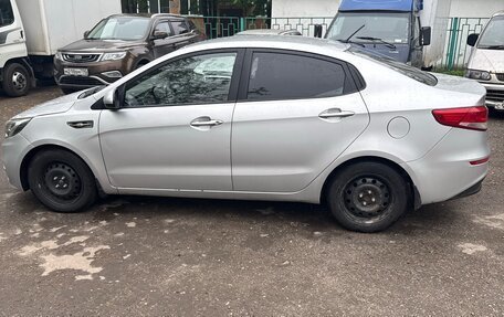 KIA Rio III рестайлинг, 2015 год, 590 000 рублей, 1 фотография