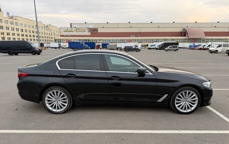 BMW 5 серия, 2019 год, 2 550 000 рублей, 3 фотография