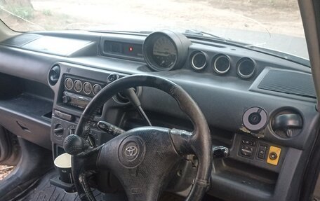 Toyota bB I рестайлинг, 2001 год, 380 000 рублей, 3 фотография