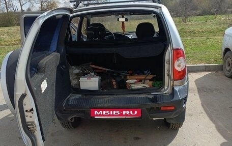 Chevrolet Niva I рестайлинг, 2010 год, 260 000 рублей, 6 фотография