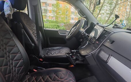 Volkswagen Multivan T5, 2013 год, 2 000 000 рублей, 7 фотография