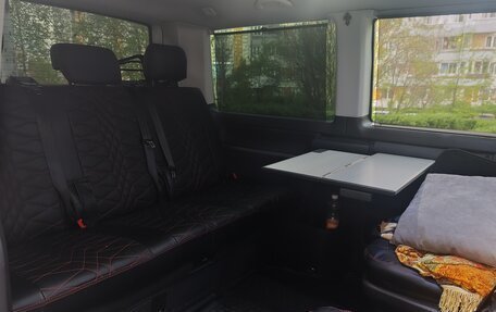 Volkswagen Multivan T5, 2013 год, 2 000 000 рублей, 8 фотография