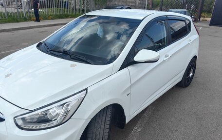 Hyundai Solaris II рестайлинг, 2014 год, 1 200 000 рублей, 5 фотография