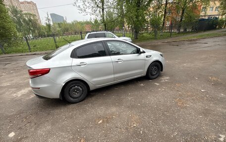 KIA Rio III рестайлинг, 2015 год, 590 000 рублей, 3 фотография