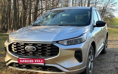 Ford Escape, 2024 год, 1 750 000 рублей, 3 фотография