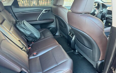 Lexus RX IV рестайлинг, 2020 год, 3 850 000 рублей, 6 фотография