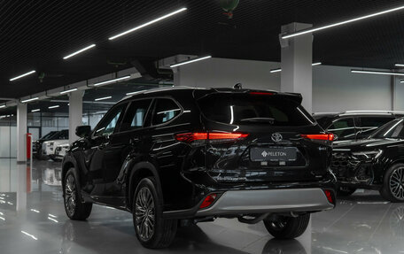 Toyota Highlander, 2025 год, 5 350 000 рублей, 4 фотография