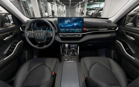 Toyota Highlander, 2025 год, 5 350 000 рублей, 8 фотография