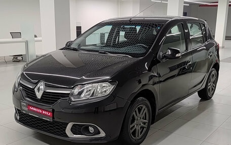 Renault Sandero II рестайлинг, 2015 год, 923 000 рублей, 1 фотография