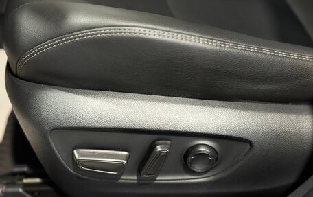 Toyota RAV4, 2021 год, 3 370 000 рублей, 14 фотография