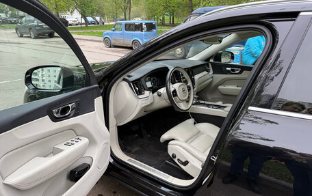 Volvo XC60 II, 2018 год, 4 000 000 рублей, 8 фотография