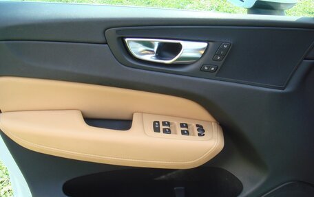 Volvo XC60 II, 2020 год, 3 300 000 рублей, 11 фотография