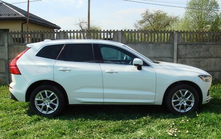 Volvo XC60 II, 2020 год, 3 300 000 рублей, 4 фотография