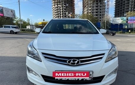 Hyundai Solaris II рестайлинг, 2016 год, 1 049 000 рублей, 3 фотография
