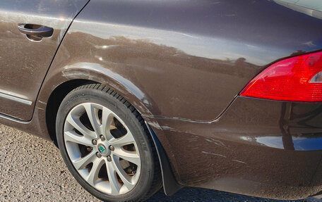 Skoda Superb III рестайлинг, 2012 год, 1 040 000 рублей, 22 фотография