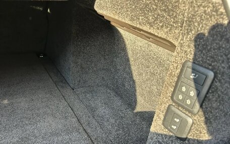 Land Rover Range Rover IV рестайлинг, 2019 год, 6 990 000 рублей, 10 фотография