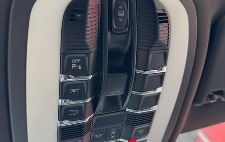Porsche Macan I рестайлинг, 2015 год, 3 000 000 рублей, 24 фотография