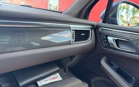 Porsche Macan I рестайлинг, 2015 год, 3 000 000 рублей, 33 фотография